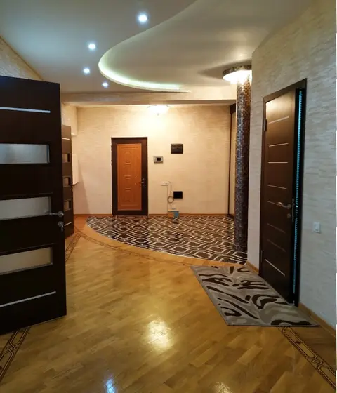 Баку: Апартаменты Bakuvi-Tourist