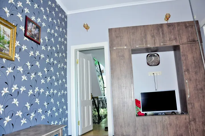 Батуми: Zau Villa Hotel
