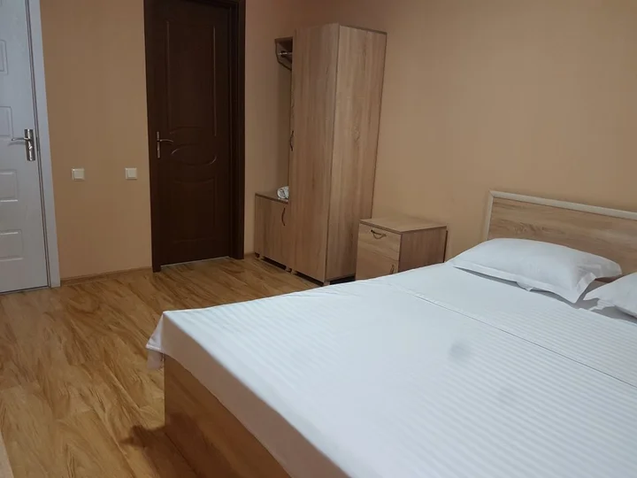 Поти: Ippa S Plaza Hotel