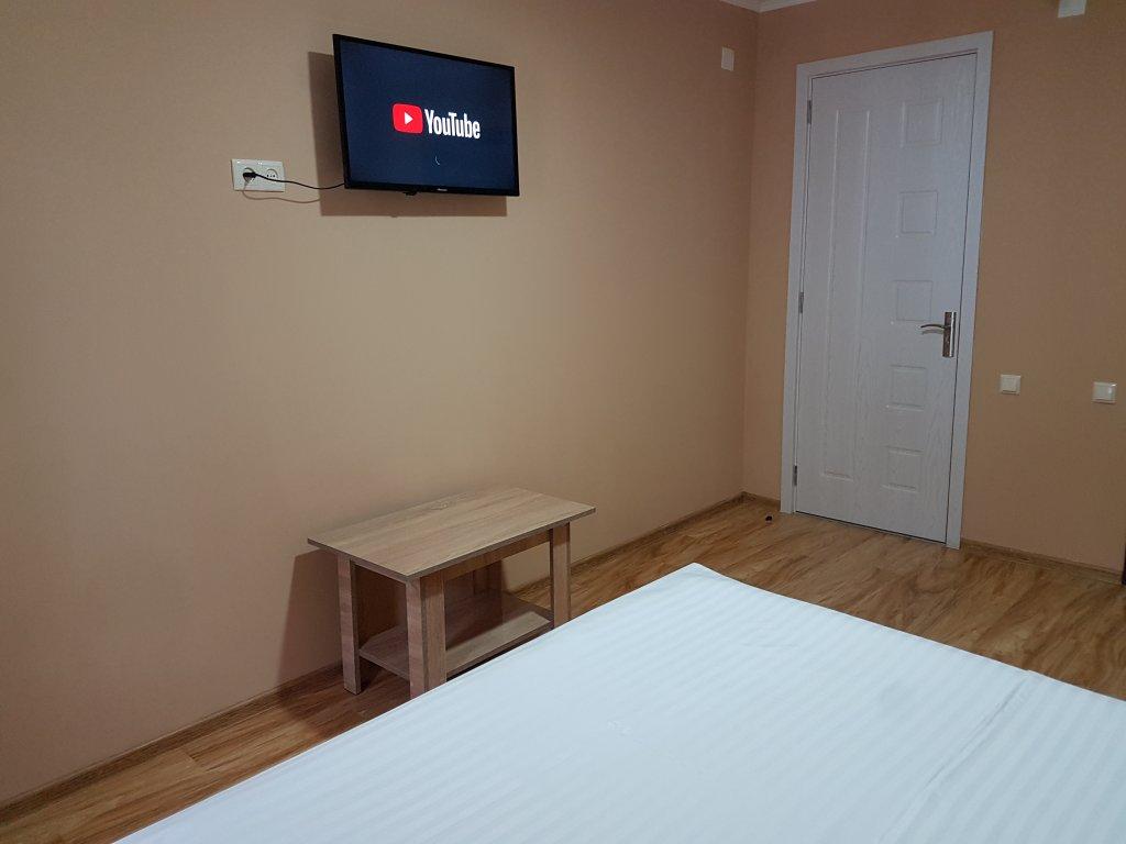 Поти: Ippa S Plaza Hotel
