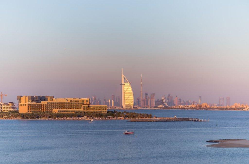 Дубай: Maison Privee - Shoreline Al Haseer