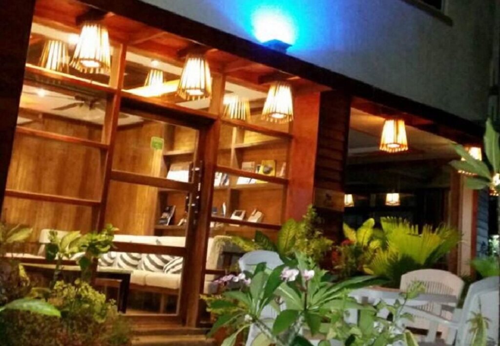 Северный атолл Мале: Отель Eureka Airport Inn
