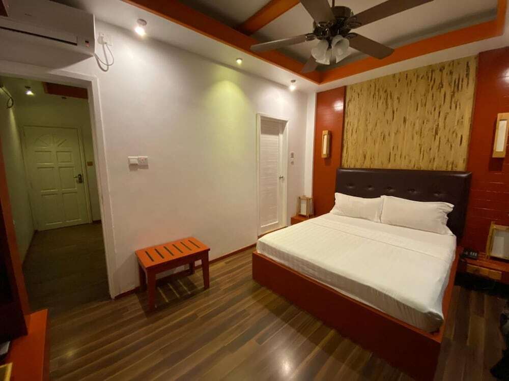 Северный атолл Мале: Отель Eureka Airport Inn