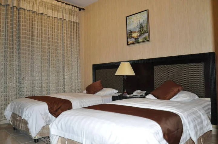 Шарджа: Pangulf Hotel Suites