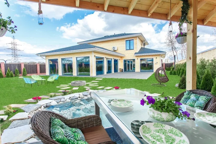 Тарасово: Вилла HomeMinsk R