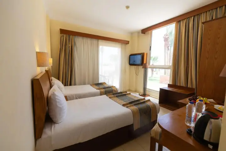 Royal Star Empire Beach Resort — фото 5