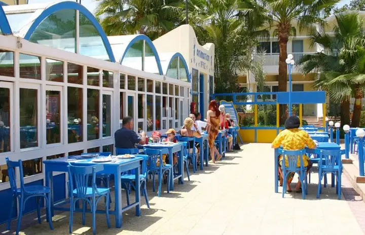 Royal Star Empire Beach Resort — фото 1