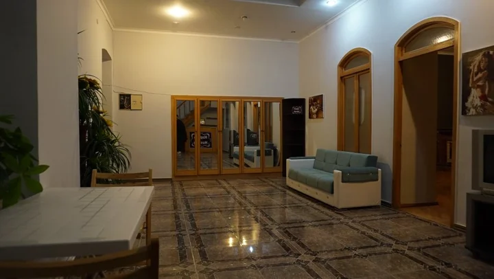 Баку: Хостел Happy Baku Hostel & Tours