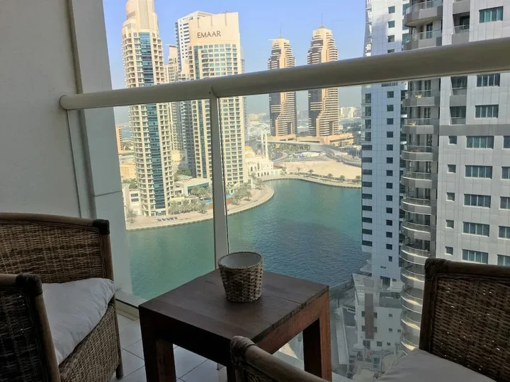 Дубай: Marina View - Studio Apartment - MSG 8720