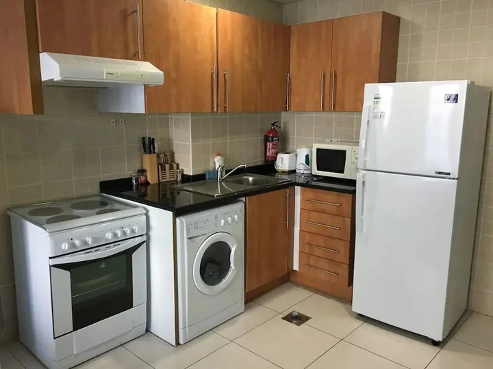 Дубай: Marina View - Studio Apartment - MSG 8720