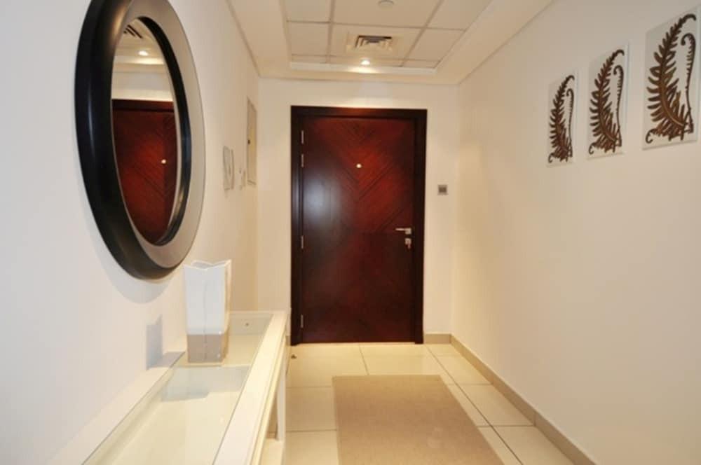 Дубай: 2 BR Apartment - Marina Pinnacle - MSG 8738