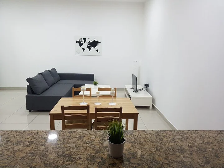 Дубай: 2 BR Apartment - Marina Pinnacle - MSG 8738