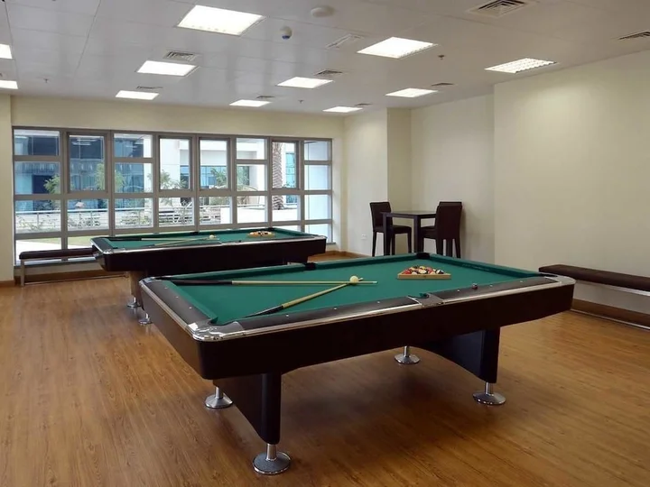 Дубай: 2 BR Apartment - Princess Tower - MSG 8765