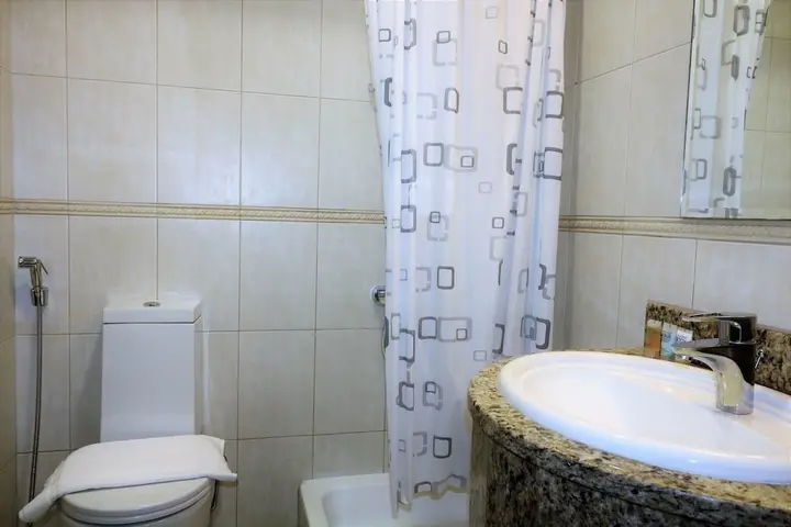 Дубай: 2 BR Apartment - Princess Tower - MSG 8765