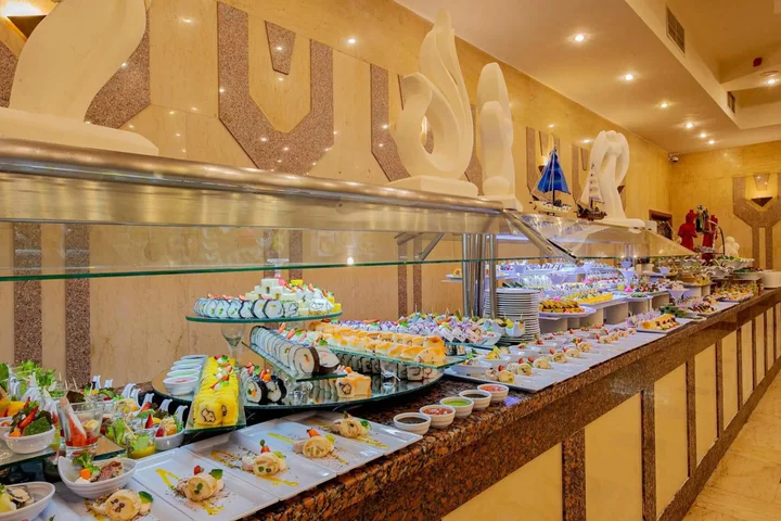 Хургада: Отель Marlin Inn Azur Resort