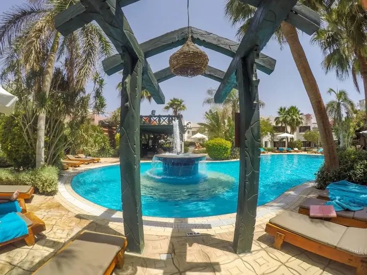 Шарм-эш-Шейх (Шарм-эль-Шейх): Luxurious One Bedroom Apartment by pool