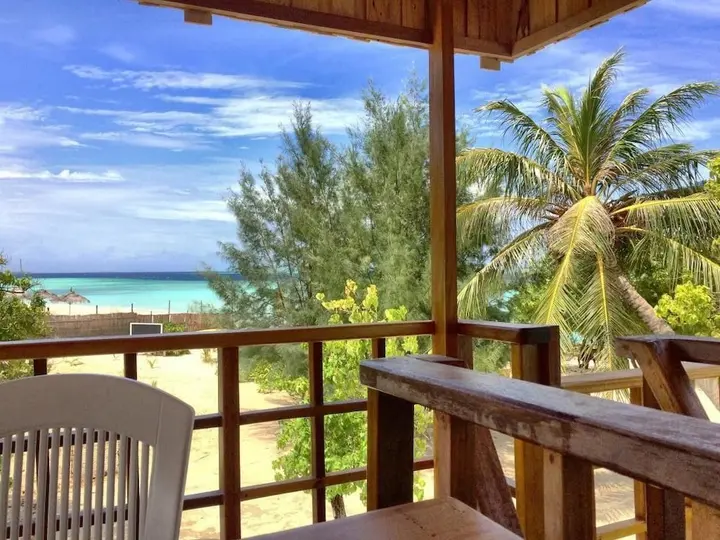 Гули: Gurus Maldives at Gulhi Island