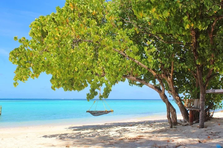 Гули: Gurus Maldives at Gulhi Island