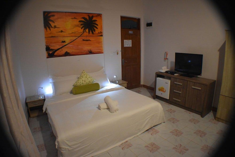 Гули: Gurus Maldives at Gulhi Island