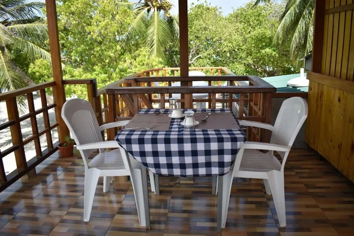 Гули: Gurus Maldives at Gulhi Island