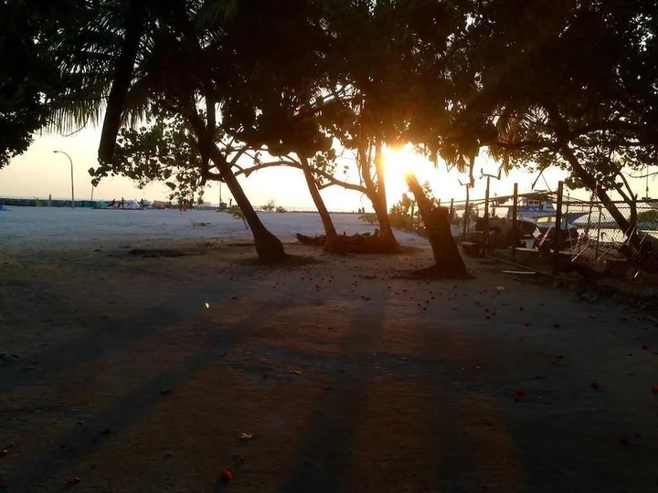 Гули: Gurus Maldives at Gulhi Island