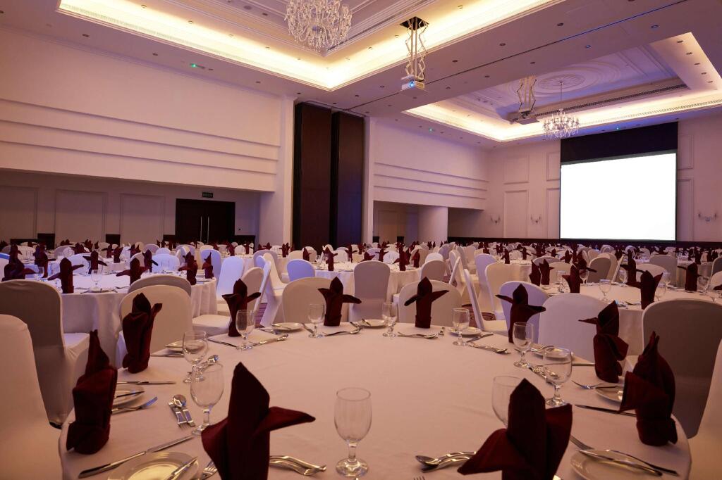 Абу-Даби: Golden Tulip Downtown Abu Dhabi