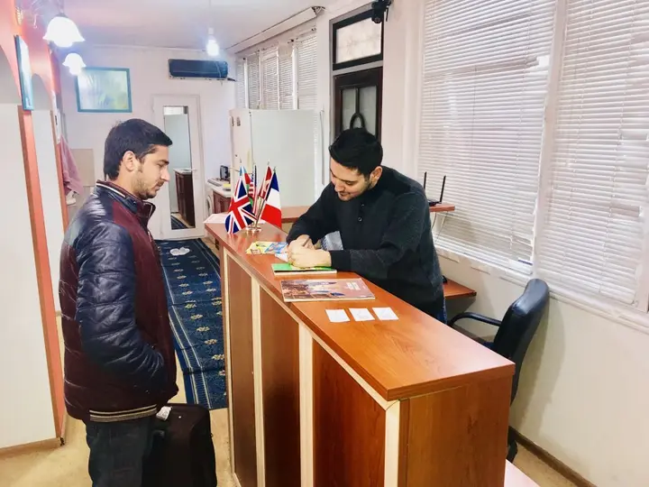 Баку: Check-in hostel (Baku Yard)