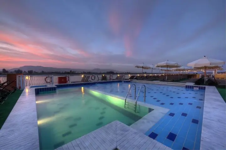 Луксор: M/s Renaissance Luxor-luxor 7 Nights Cruise
