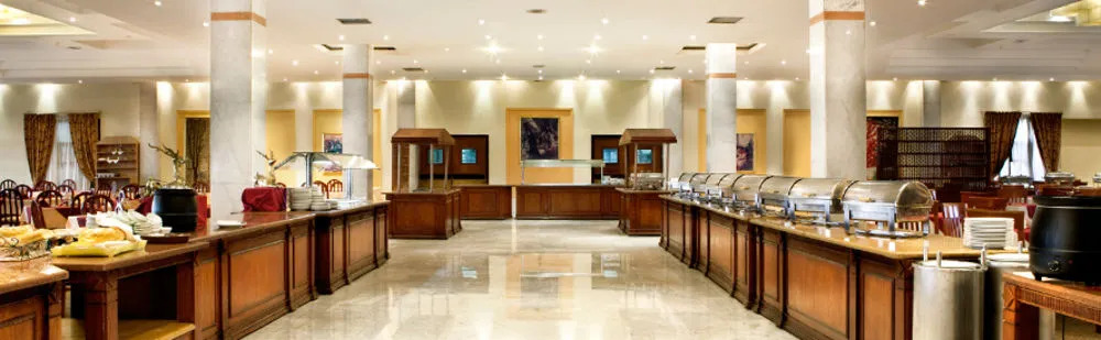 Хургада: Holiday Inn Safaga Palace