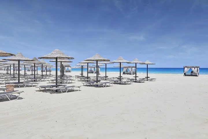 Мерса-Матрух: Jaz Crystal, Almaza Bay