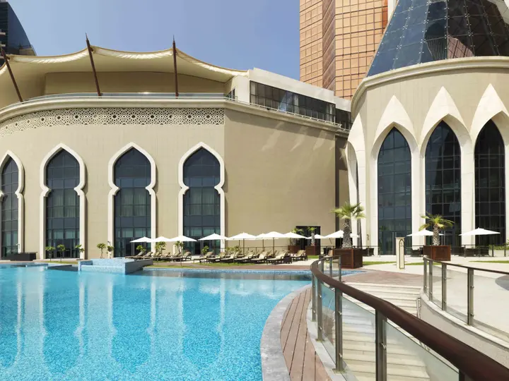 Абу-Даби: Bab Al Qasr Hotel
