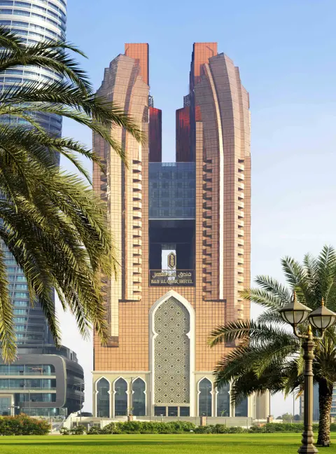 Абу-Даби: Bab Al Qasr Hotel