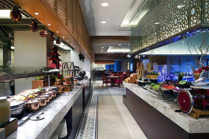 Абу-Даби: Bab Al Qasr Hotel