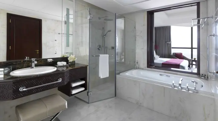 Абу-Даби: Bab Al Qasr Hotel