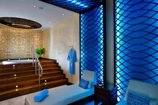 Абу-Даби: Bab Al Qasr Hotel