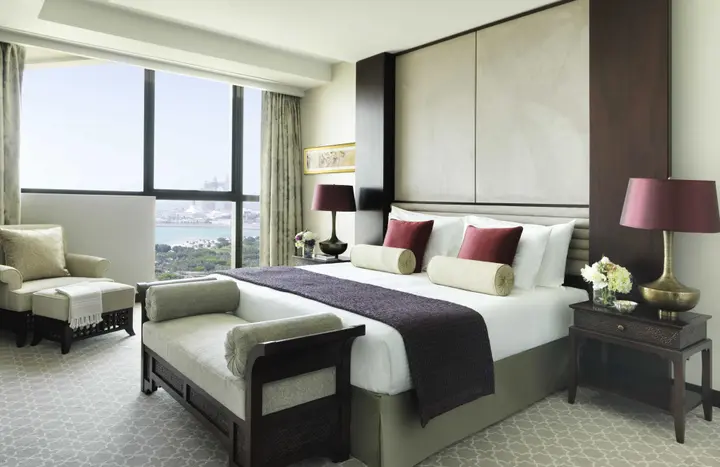 Абу-Даби: Bab Al Qasr Hotel