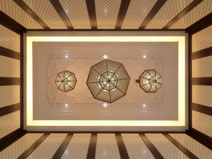 Абу-Даби: Bab Al Qasr Hotel