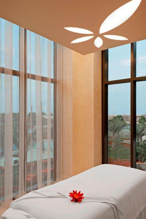 The Westin Abu Dhabi Golf Resort and Spa — фото 3