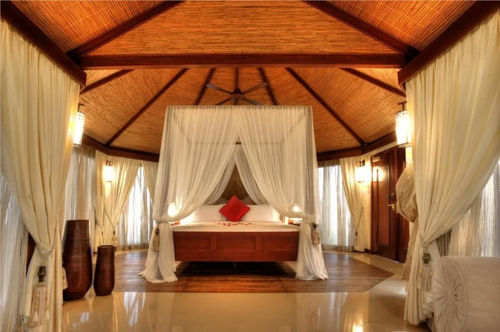 Рас-эль-Хайма: The Ritz-Carlton Ras Al Khaimah, Al Hamra Beach
