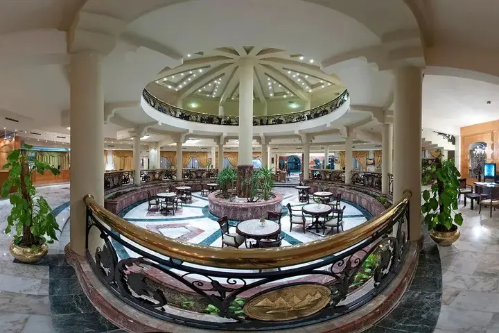 Хургада: Almas Palace Resort (Families & Couples Only)