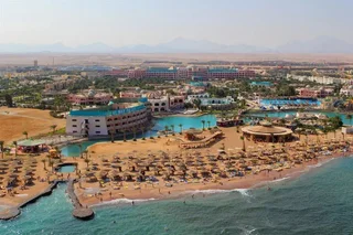 Хургада: Almas Palace Resort (Families & Couples Only)