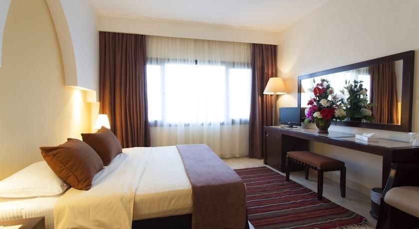 Шарм-эш-Шейх (Шарм-эль-Шейх): Sharm Club Hotel