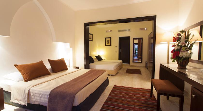 Шарм-эш-Шейх (Шарм-эль-Шейх): Sharm Club Hotel