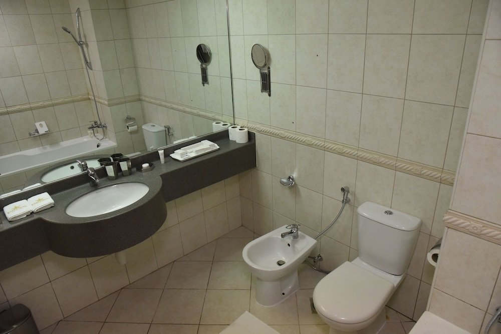 Дубай: Luxury 4BR Apartment in Horizon Towers