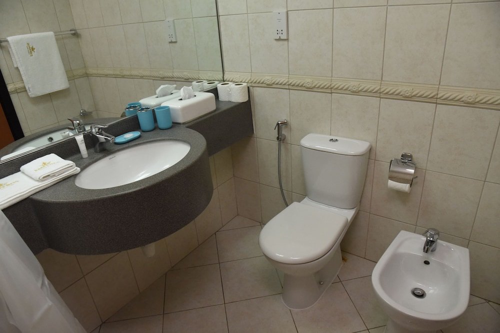 Дубай: Luxury 4BR Apartment in Horizon Towers