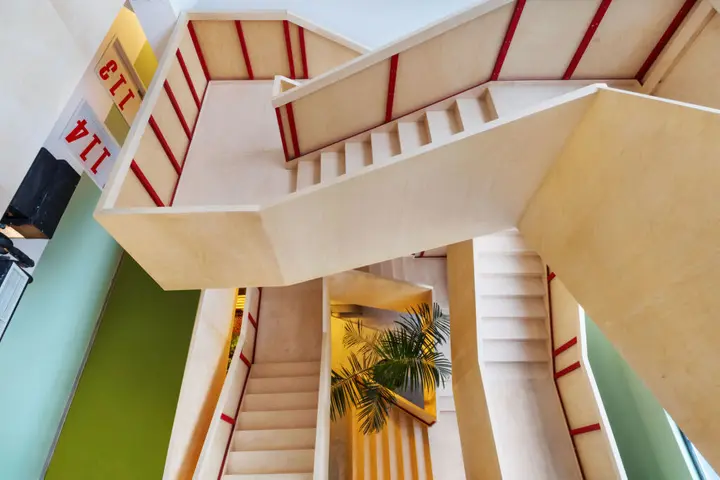 Тбилиси: Fabrika Hostel & Suites - хостел