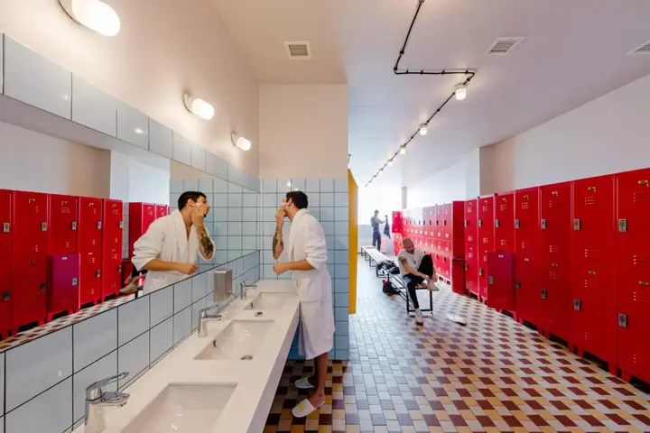 Тбилиси: Fabrika Hostel & Suites - хостел