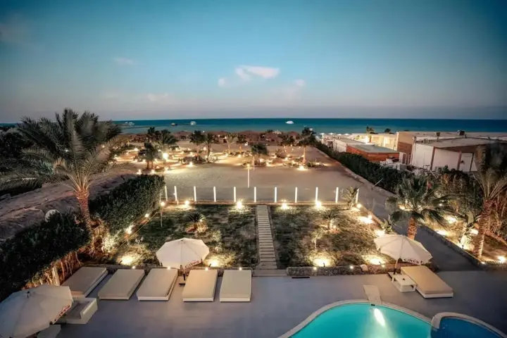 Хургада: Caves Beach Resort - Adults Only