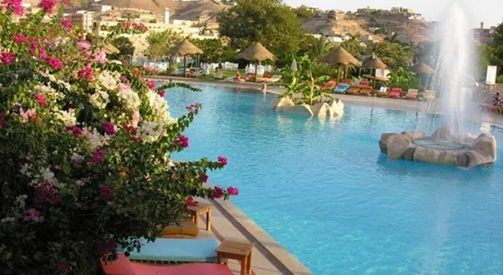 Асуан: Pyramisa Isis Island Aswan