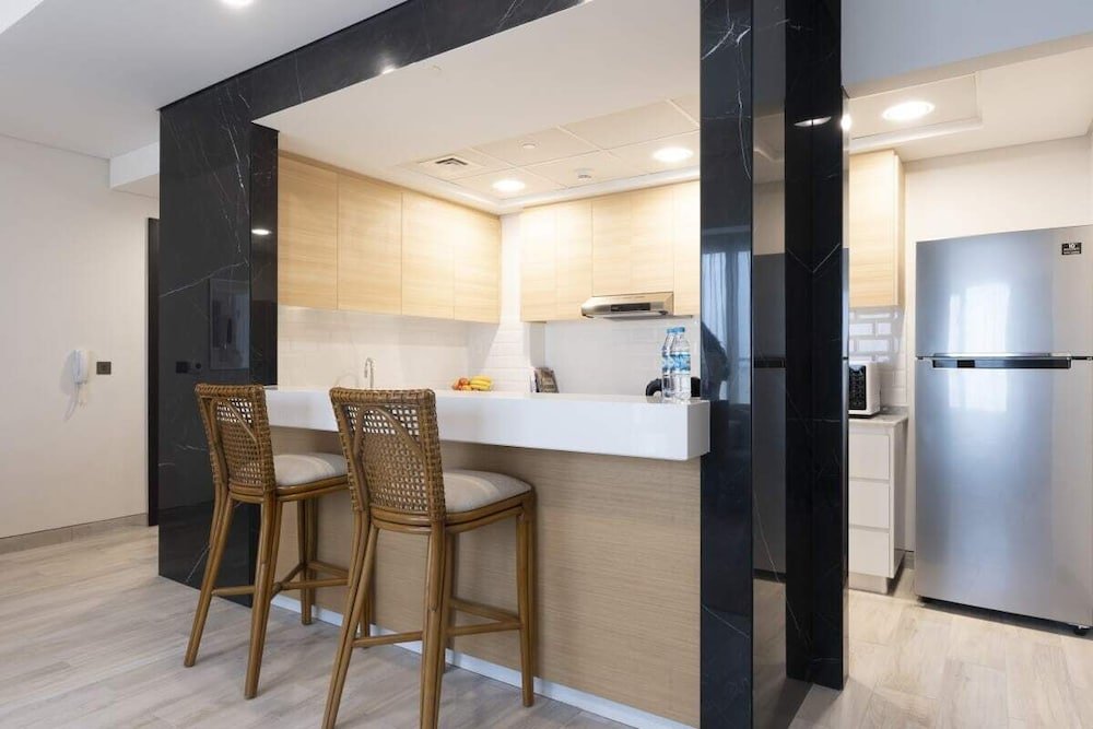 Дубай: Gorgeous 2Br Apartment Priva Living